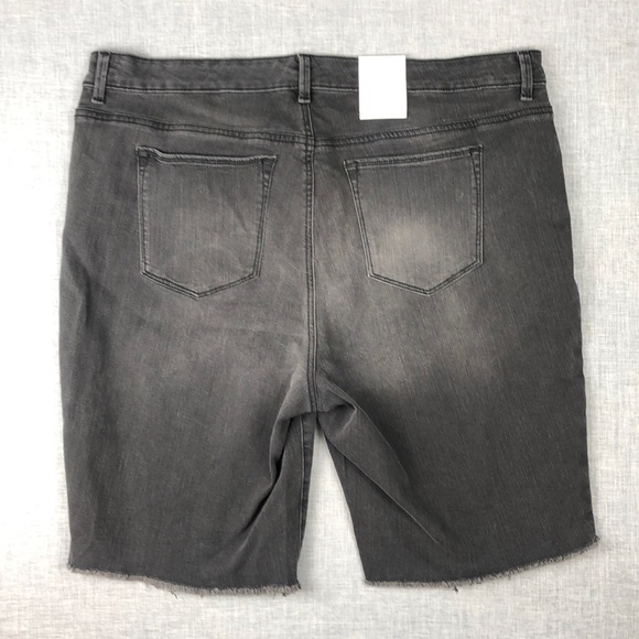 Style & Co Faded Black Cut Off Jean Shorts Sz 18W - Picture 4 of 4